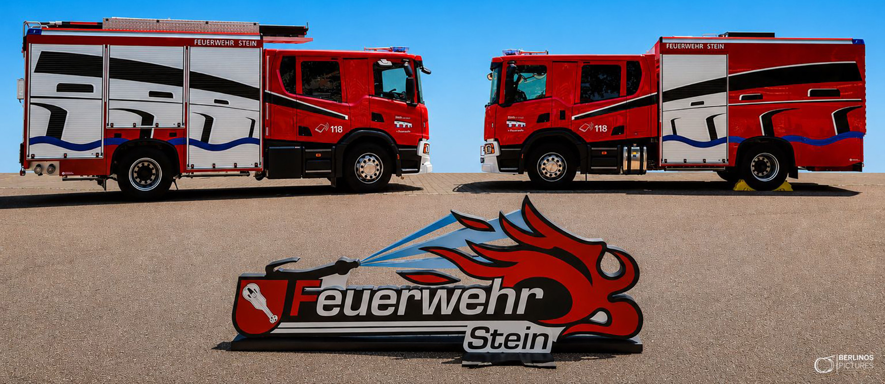 Blaulicht, Segen &amp; Festbetrieb – Stein feiert Fahrzeugweihe im Doppelpack